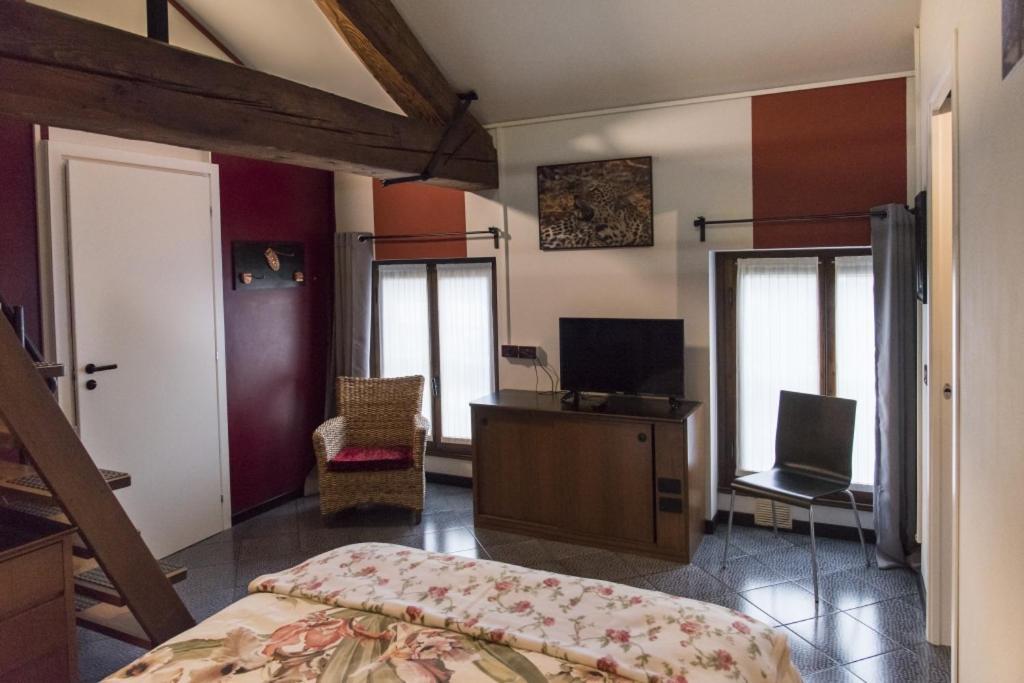 Superior Quadruple Room